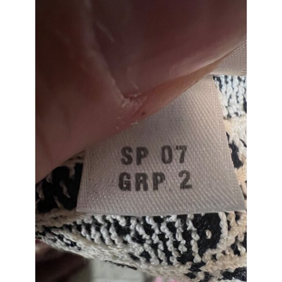 St. John Black & White Geometric Knit Zip-Up Jacket - Picture 6 of 10